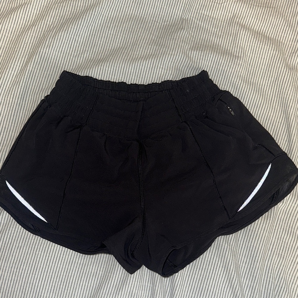 Lululemon Hotty Hot Shorts (Black)